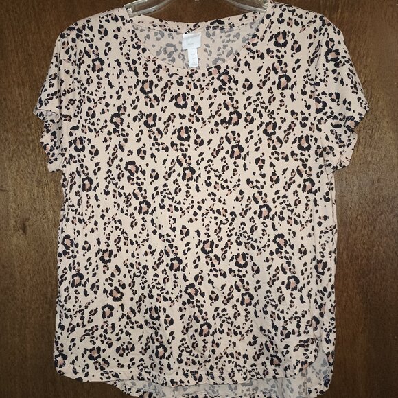H&M Tops - H&M animal print t-shirt‎ M